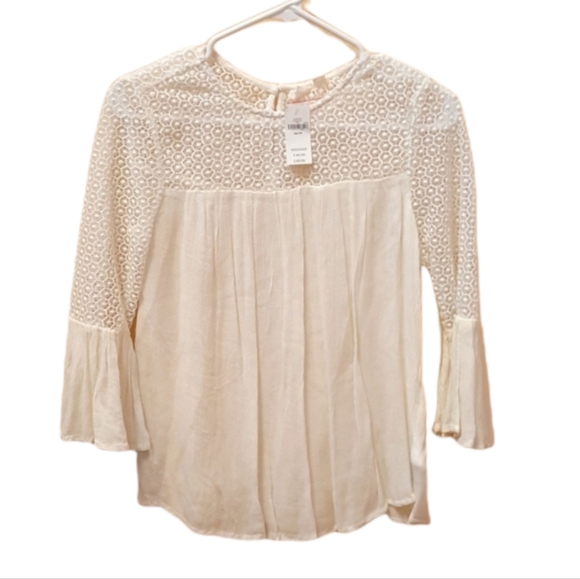 GAP Tops - GAP White Partial Shear blouse